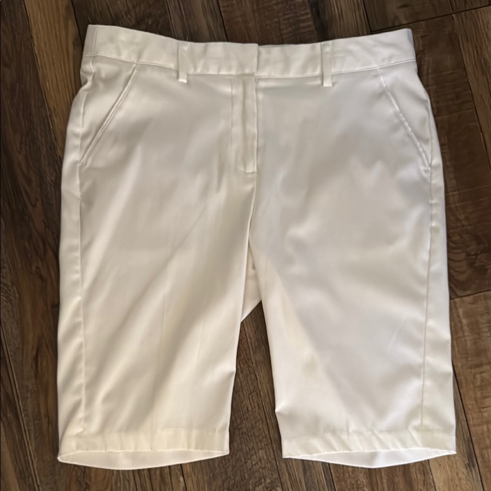 White polyester spandex Bermuda shorts Golf Shorts Tailored and relaxed. 6